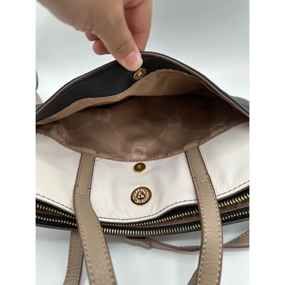 Anne Klein Colorblock Tote Crossbody Handbag‎ Black Cream Taupe Pebbled Purse
